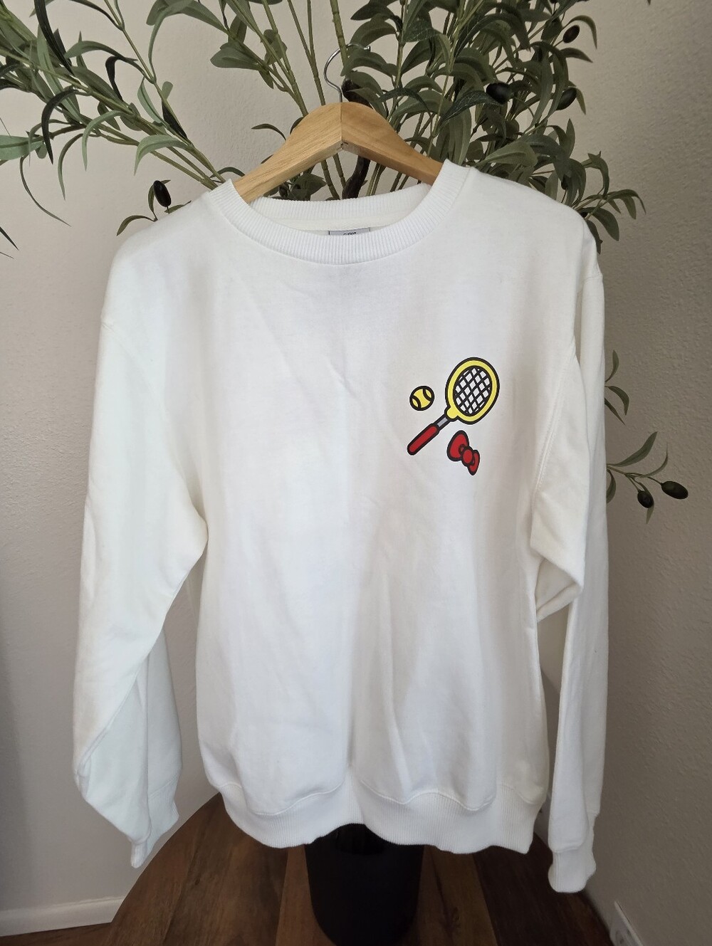 Womans White Crewneck Sweatshirt with Tennis Graphic